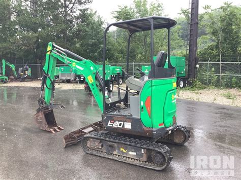 mini excavator call a tool peoria il|Call.